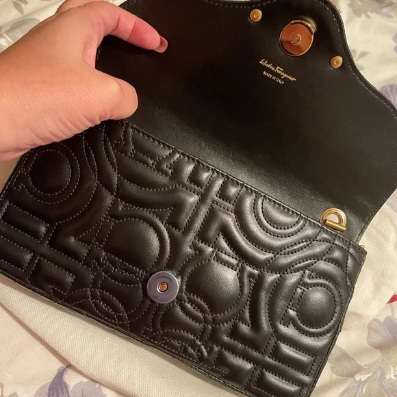 New Salvatore Ferragamo - Picture 3 of 6